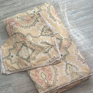 Floral Duvet Cover in yellow and Green